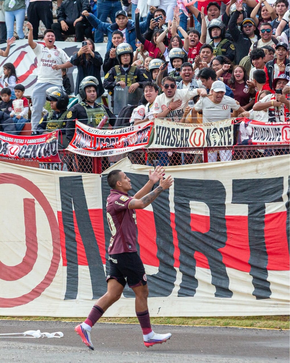 <strong>11. Alex Valera (Delantero)</strong>