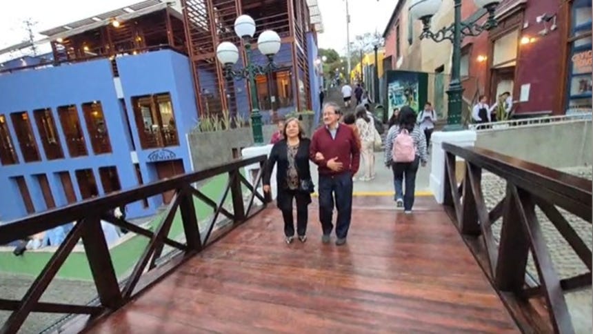 Puente de los Suspiros reabre tras seis meses de trabajos de recuperación