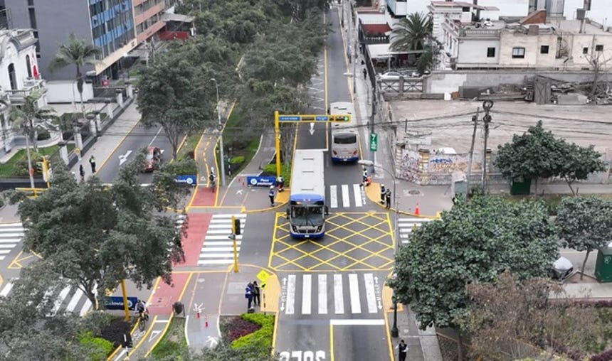 El corredor Azul circulará en ambas direcciones por el carril con sentido hacia el centro de Lima.