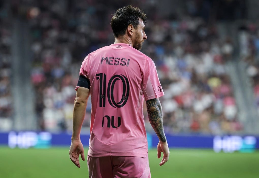 Messi solo anotó en la recta final del partido.