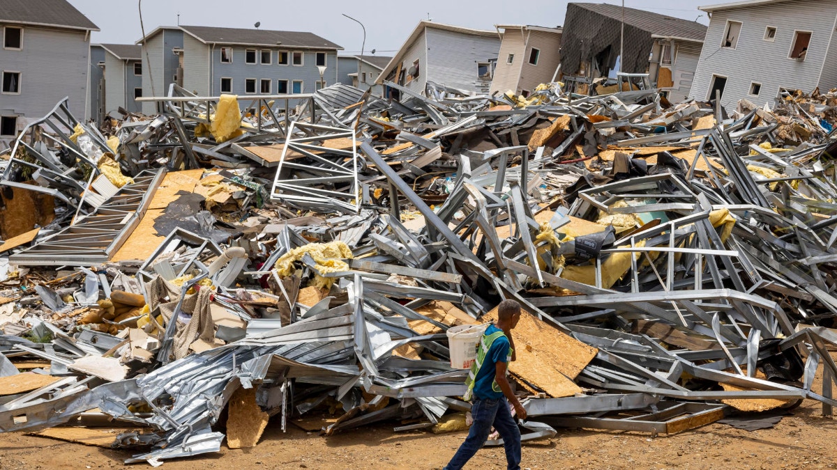 “Vivir en la calle”: el dolor y la urgencia de recuperar un hogar tras el doble terremoto en Venezuela