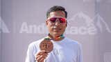 Remigio Huamán hace historia en la adidas Andes Race y establece nuevo récord en los 100K