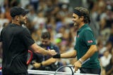 Es bonito compartir este momento en pista con Roddick. Es emocionante volver a esta pista y tratar de jugar un buen tenis. Espero que lo hayamos hecho bien, dijo Federer tras el partido de un set, que el suizo se llevó 6-3.