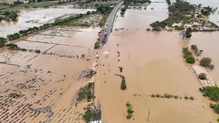 Colegios de la zona rural de Lambayeque y Ferreñafe quedarían aislados y sus infraestructuras dañadas, por las lluvias y desborde de ríos