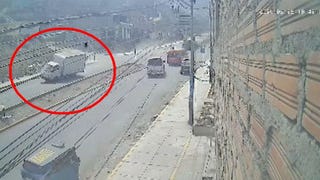 Nuevo accidente en la vía Pasamayito: furgoneta fuera de control se despistó y volcó en la ‘Curva del Diablo’ [VIDEO]