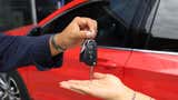 ¿Vas a comprar un auto usado? Sunarp te explica qué revisar antes de cerrar la compra