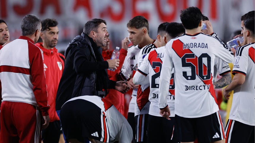 El contrato de Coudet en River va hasta fines del año 2027.
