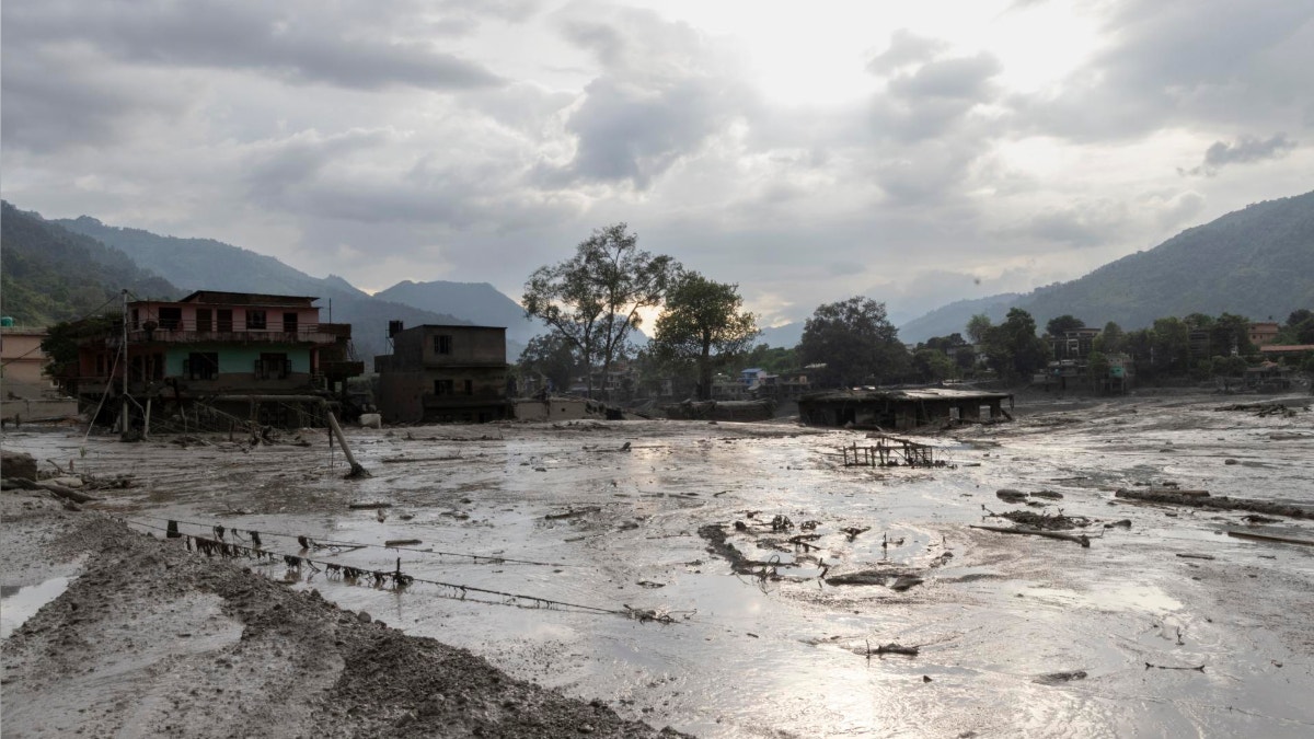 Tragedia en Nepal: ¿cuál es la situación social y política del país en medio de las inundaciones y labor de rescate?