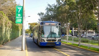 Carril Bidireccional del Corredor Azul: ¿cuáles son los únicos vehículos que pueden ingresar al tramo de la av. Arequipa?