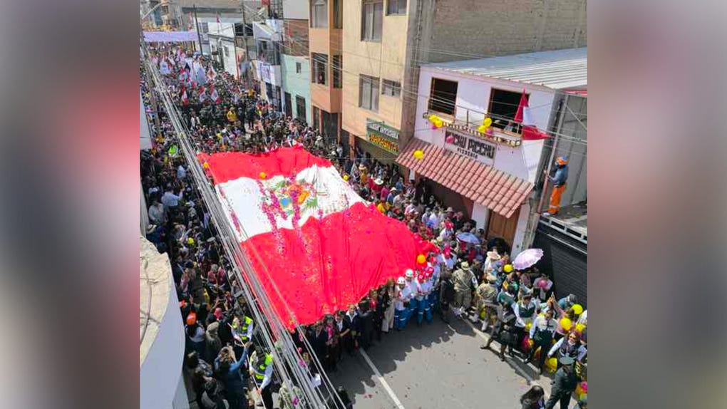 Cada 28 de agosto, Tacna realiza una Procesión de la Bandera para recordar el día que volvió al Perú, en 1929.