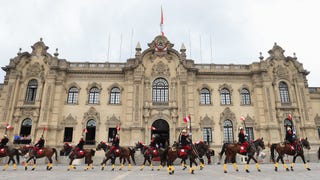 Gobierno establece la política de comunicación social obligatoria denominada ‘Perú Responde’