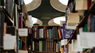 Biblioteca Nacional del Perú celebra 205 años con exposición de libros patrimoniales y otras actividades