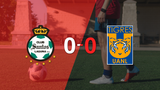 Liga MX: Sin muchas emociones, Santos Laguna y Tigres empataron 0-0