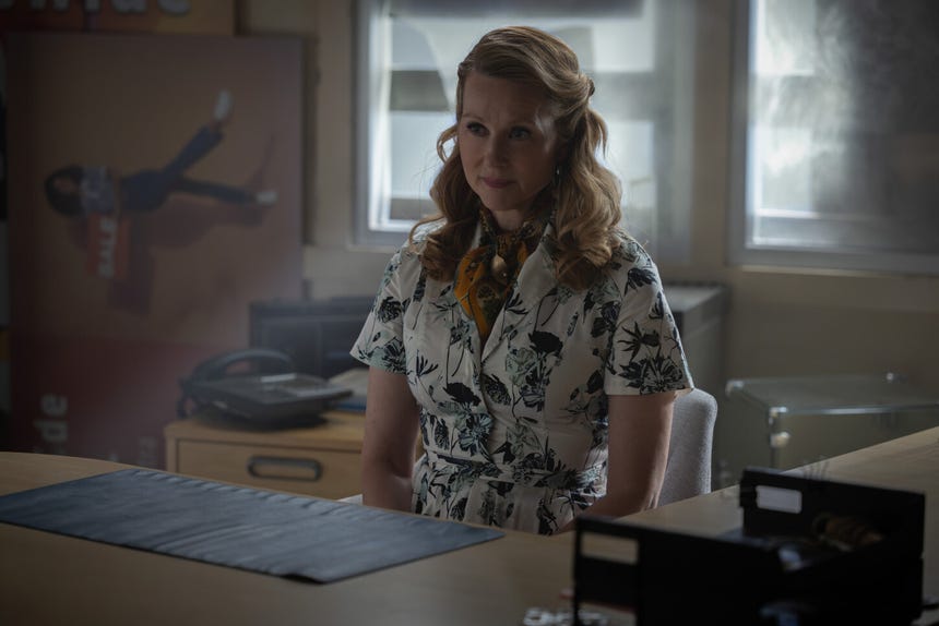 Laura Linney interpreta a una integrante de los Guardianes cuyo nombre aún no ha sido revelado.
