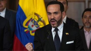 Colombia: De la Espriella se disculpa con quienes se hayan ofendido por vulnerar la neutralidad religiosa en su investidura