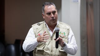 Ministro de Defensa llegó a Trujillo para coordinar acciones con la PNP tras secuestro de empresario y asesinato de 4 personas
