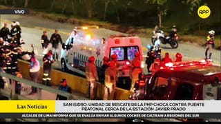 Vehículo de rescate policial chocó contra estructura de estación Javier Prado del Metropolitano: reportan agentes heridos