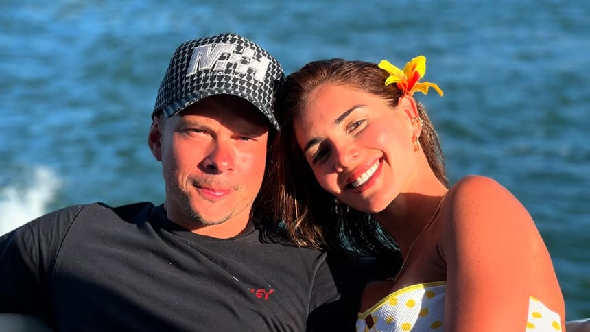 Mario Hart confirmó su separación de Korina Rivadeneira desde enero de este año.