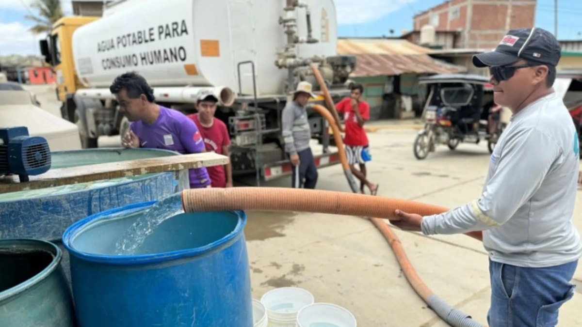 Sunass: 2,6 millones de peruanos superan la línea de pobreza, pero aún carecen de agua potable