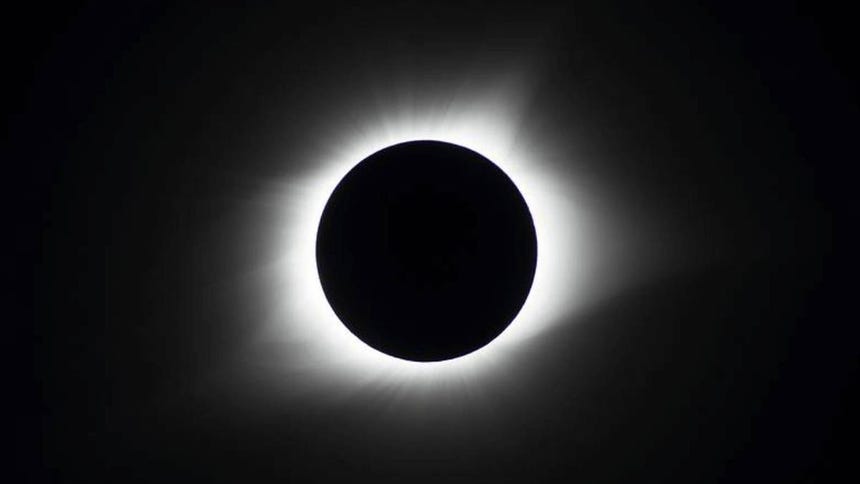 Tres eclipses lunares se verán este 2027 según la NASA.