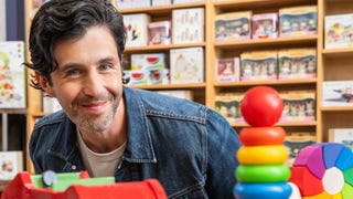 Josh Peck, de 'Drake & Josh', conducirá un programa de competencia de postres engañosos
