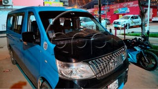 Sicarios balearon miniván con pasajeros a bordo en San Juan de Lurigancho