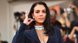 Georgina Rodríguez impone su estilo en la alfombra roja del Festival de Cine de Venecia [FOTOS]