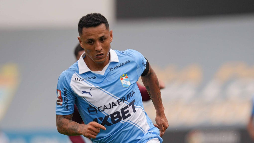 Yotún anotó dos goles en la victoria de Sporting Cristal.