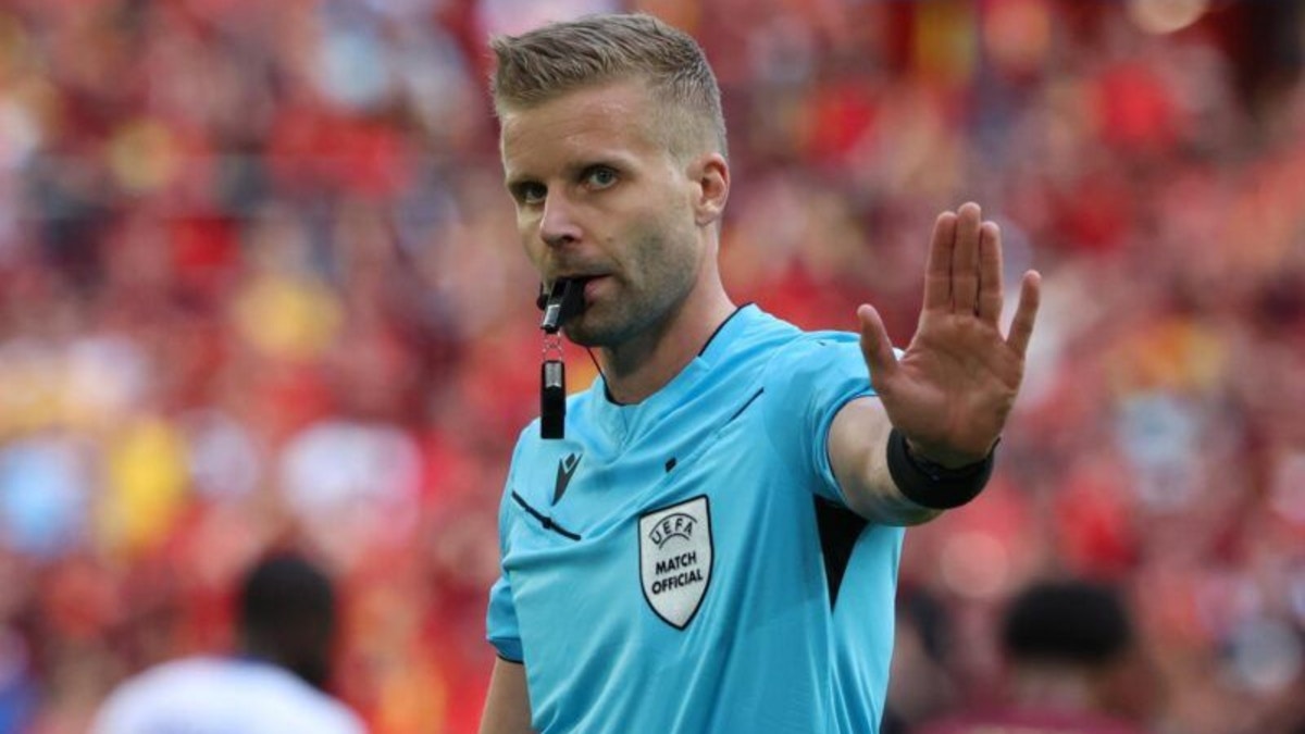 Las 10 claves del nuevo arbitraje de la Champions: no habrá roja por taparse la boca