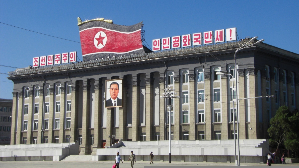 Corea del Norte incorpora un destructor a su sistema nuclear ante maniobras de aliados de EE.UU.