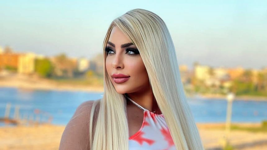Sarah Khalifa era una conocida figura de televisión de entretenimiento en Egipto.