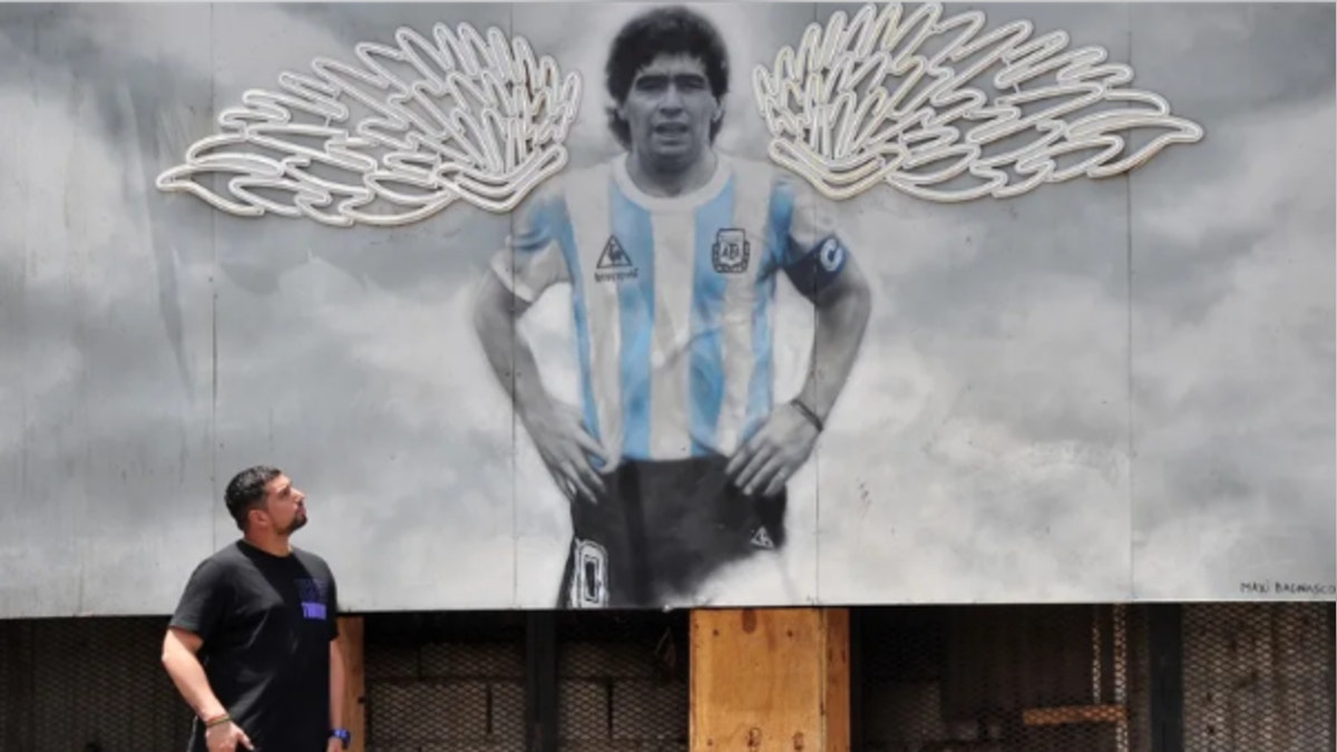 El juicio de Maradona continúa a su fase final con dos testigos del psicólogo acusado por la muerte