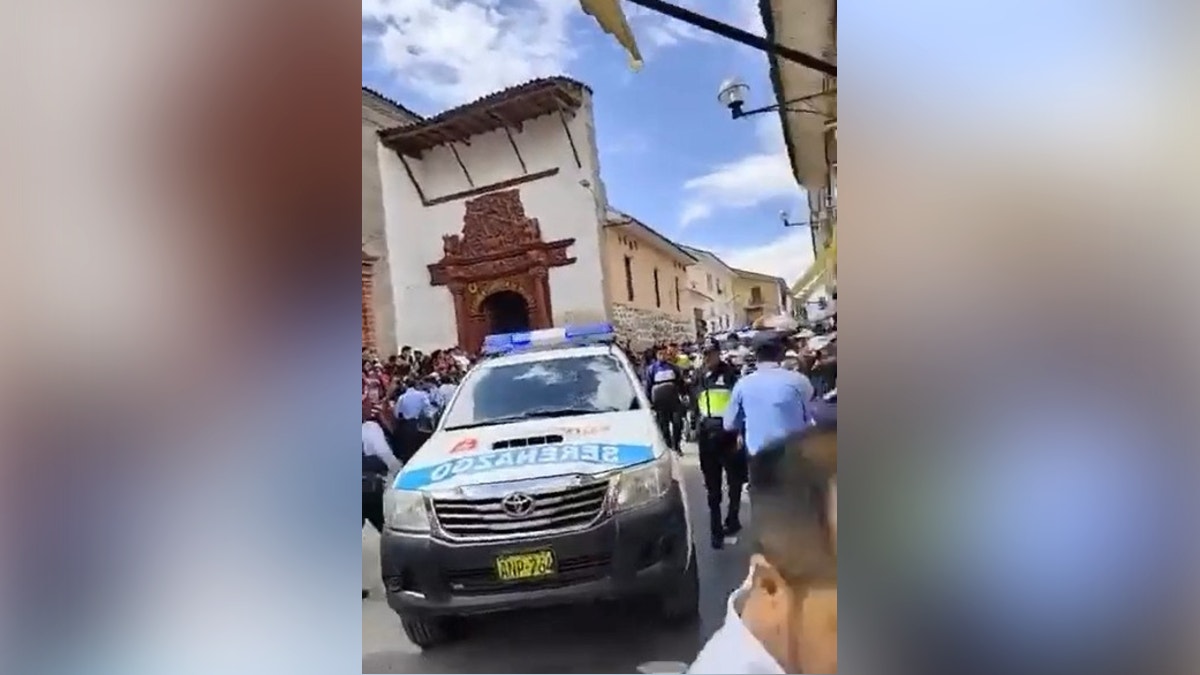 Ayacucho: Fiscalía reabre investigación contra arzobispo por muerte de mujer tras caída de cornisa de templo
