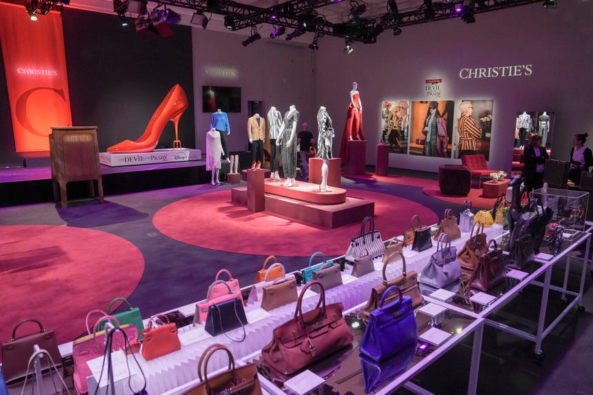 Exhiben en Nueva York el vestuario de 'The Devil Wears Prada 2' para una subasta benéfica
