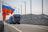Sobre la sólida base de una asociación estratégica integral y una alianza invencible, se ha completado con éxito el puente automovilístico sobre el río Tumánnaya, que conecta las localidades fronterizas de Rason (Corea del Norte) y Jasán (Rusia), informó la agencia estatal KCNA sobre la ceremonia celebrada la víspera.