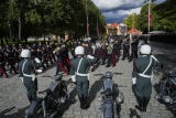 Harald V de Noruega fue enterrado en una ceremonia privada en la que se le dio sepultura en el Mausoleo Real del Castillo de Akershus de Oslo con la participación de autoridades noruegas, representantes de monarquías europeas y jefes de Estado.