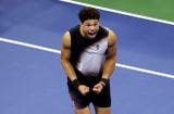 El estadounidense derrotó al español por 6-7(5), 6-1, 6-3, 1-6 y 7-6(7) en un partido épico que duró 4 horas y 28 minutos y que terminó pasadas las 3:30 de la mañana en Nueva York.