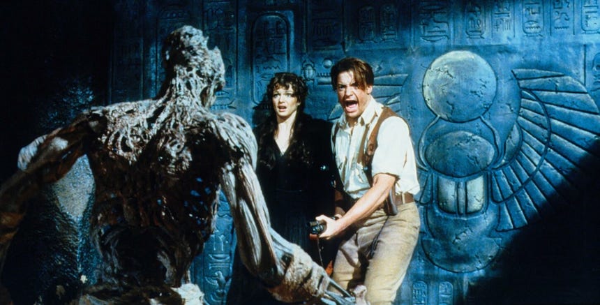 Brendan Fraser y Rachel Weisz protagonizaron dos de las tres películas de la franquicia 'La Momia'.