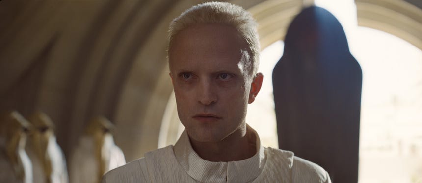 Robert Pattinson debuta como Scytale, el gran antagonista de 'Duna: Parte Tres'.