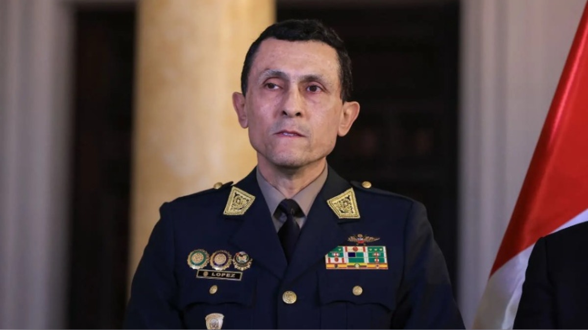 Policía Nacional se pronunció sobre estado de salud del teniente general Fredy López Mendoza, anunciado nuevo jefe de la institución