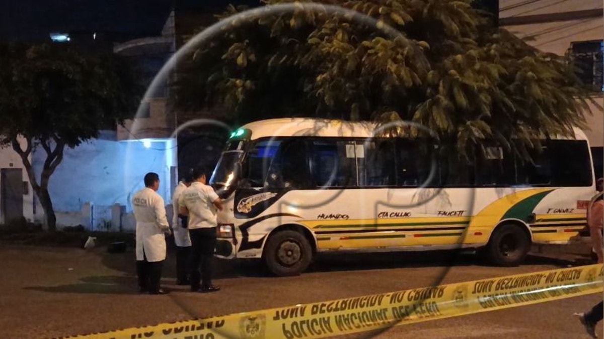 Delincuentes balacearon cúster de la empresa Etmosa en La Perla: chofer resultó herido