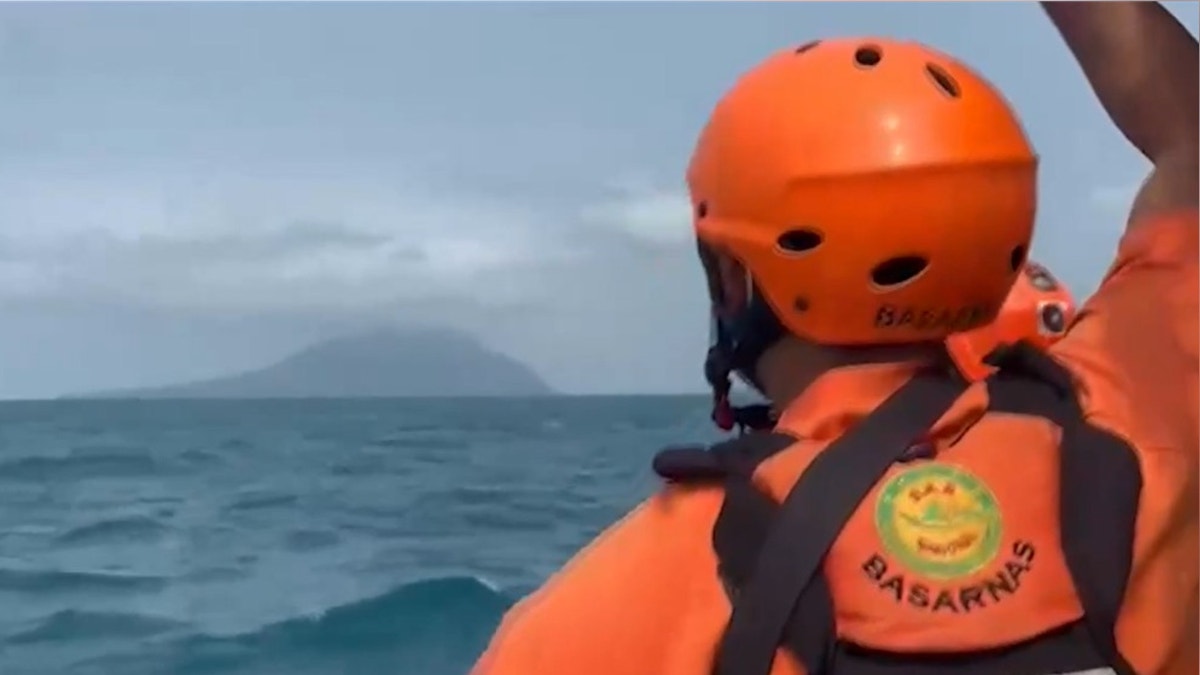 Indonesia pierde contacto con un barco de pasajeros con 240 personas a bordo