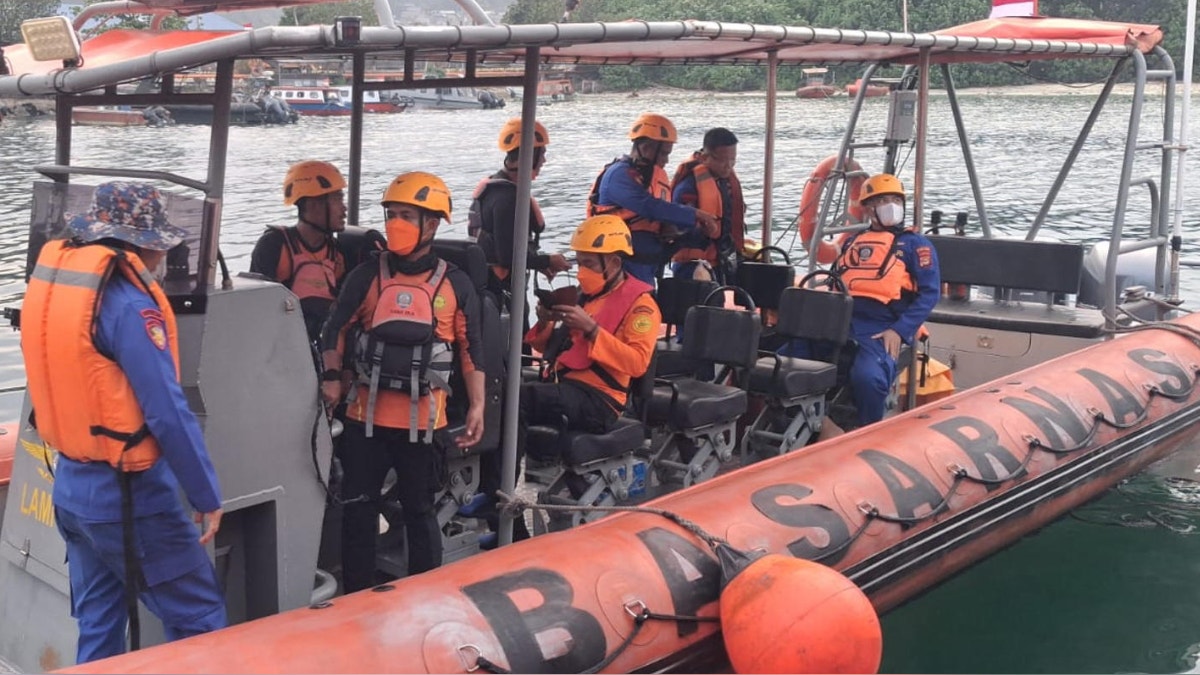 Un muerto y 102 supervivientes en Indonesia tras incidente en un barco con 243 pasajeros
