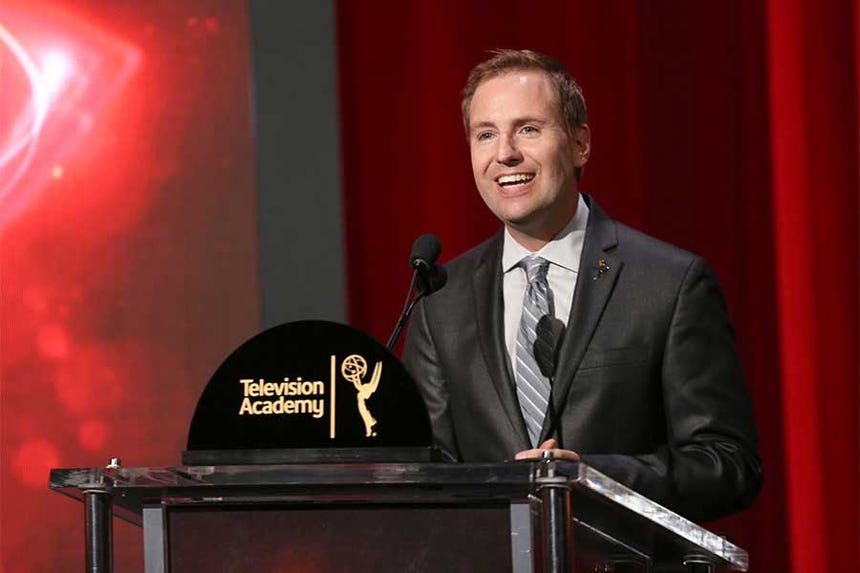 Maury McIntyre, presidente y director ejecutivo de la Academia de Televisión de Estados Unidos.