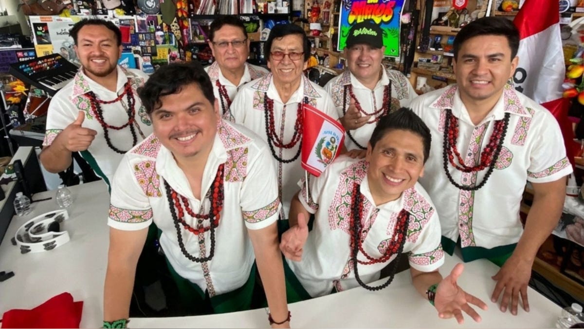 Los Mirlos tendrán un Tiny Desk: la cumbia amazónica peruana ...