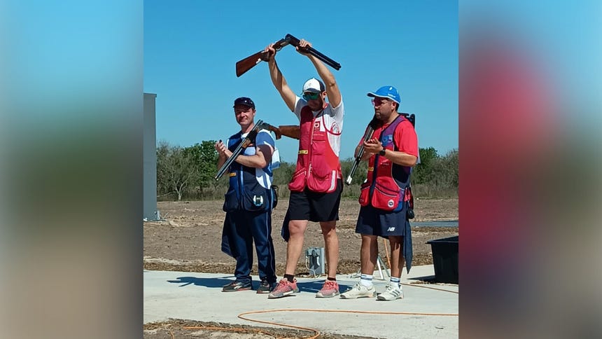 Nicolás Pacheco en el Podio