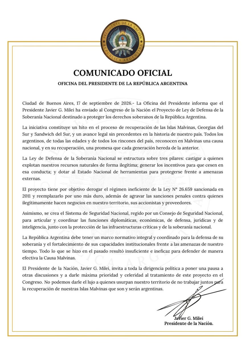 El presidente argentino, Javier Milei, envió al Congreso el proyecto de Ley de Defensa de la Soberanía Nacional, que busca reemplazar el régimen vigente para sancionar la explotación no autorizada de recursos en las Malvinas y ampliar las herramientas del Estado para proteger la soberanía.