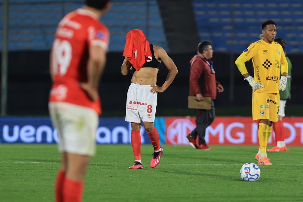 <a href=https://rpp.pe/futbol/copa-sudamericana/ver-gol-cienciano-montevideo-city-torque-da-silva-marco-el-3-0-y-elimino-al-papa-noticia-1708103 data-mce-href=https://rpp.pe/futbol/copa-sudamericana/ver-gol-cienciano-montevideo-city-torque-da-silva-marco-el-3-0-y-elimino-al-papa-noticia-1708103>Cienciano</a> perdió 3-0 ante <strong>Montevideo City Torque</strong> y quedó eliminado en los cuartos de final de la <strong>Copa Sudamericana 2026.</strong>