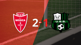 Serie A: Gustavo Varela ayudó con doblete a Monza en victoria 2-1 frente a Sassuolo