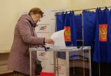Los rusos comenzaron este viernes a votar en las elecciones legislativas con un alarmante déficit presupuestario debido a la campaña militar en Ucrania y a unas altas tasas de interés.
